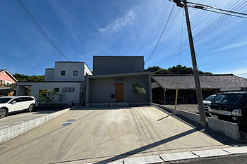 田辺市売中古住宅　上秋津丁目