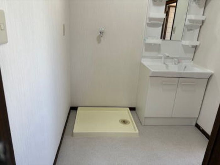 売店舗付き中古住宅　田辺市新庄町