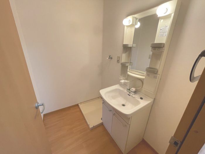 上富田町賃貸アパート　アンズハウス103