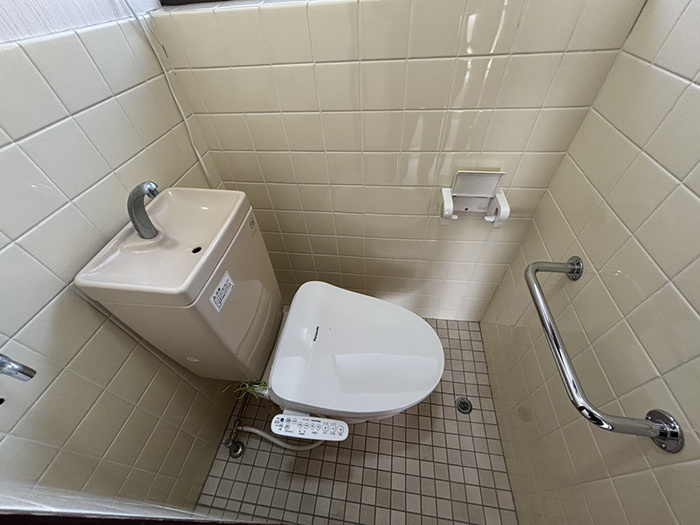 上富田町売中古住宅　朝来