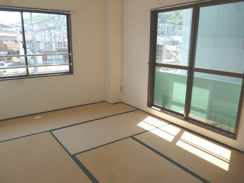 田辺市賃貸アパート　ニュー深見ビル2階
