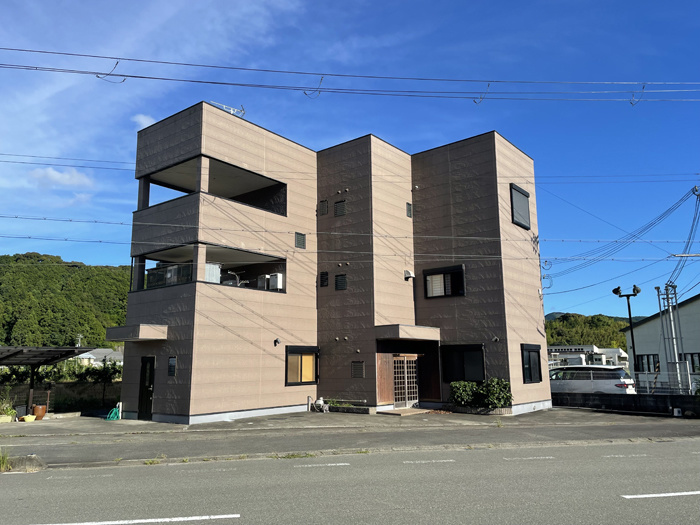 売中古住宅　上富田町岩田
