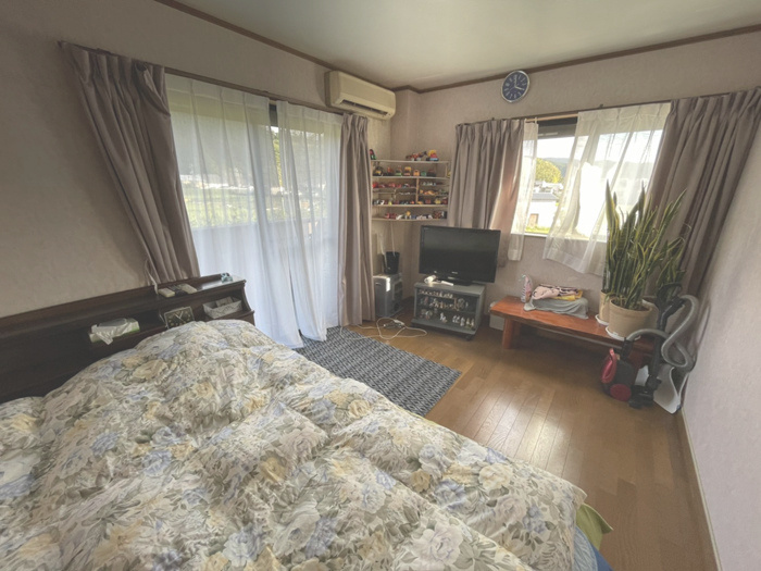 売店舗付中古住宅　上富田町岩田