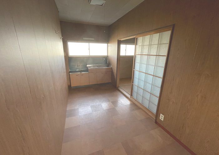 上富田町売中古住宅　朝来