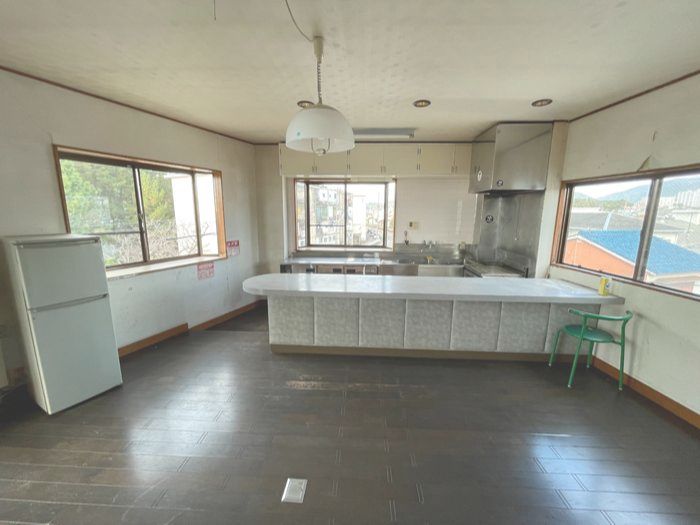 田辺市売店舗付中古住宅　磯間