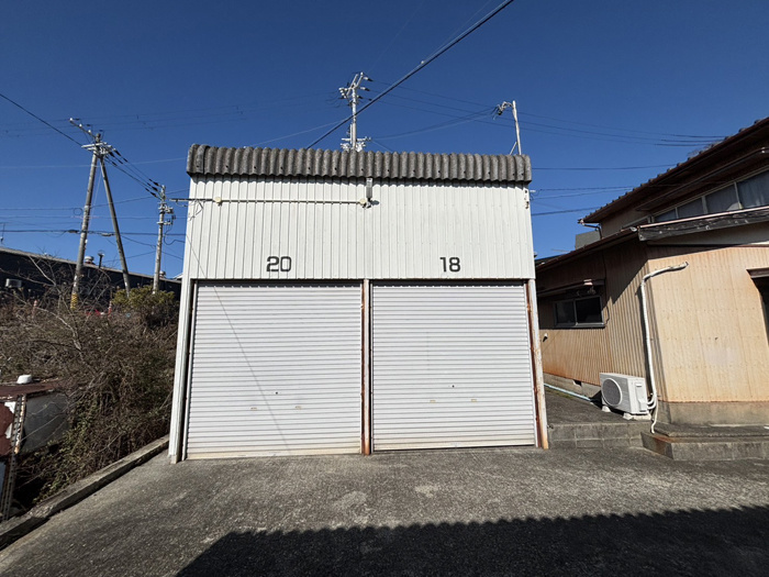 田辺市上の山 貸倉庫