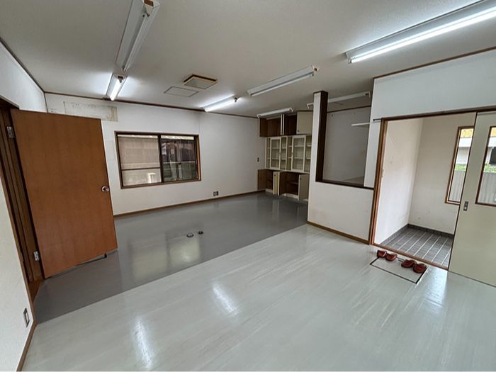 売事務所付き中古住宅　田辺市神島台