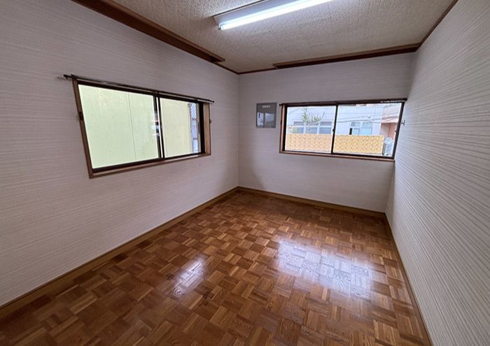 売事務所付き中古住宅　田辺市神島台
