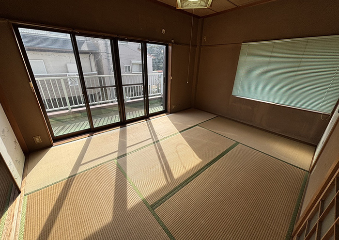 上富田町売中古住宅　朝来