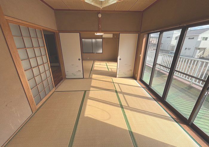 上富田町売中古住宅　朝来