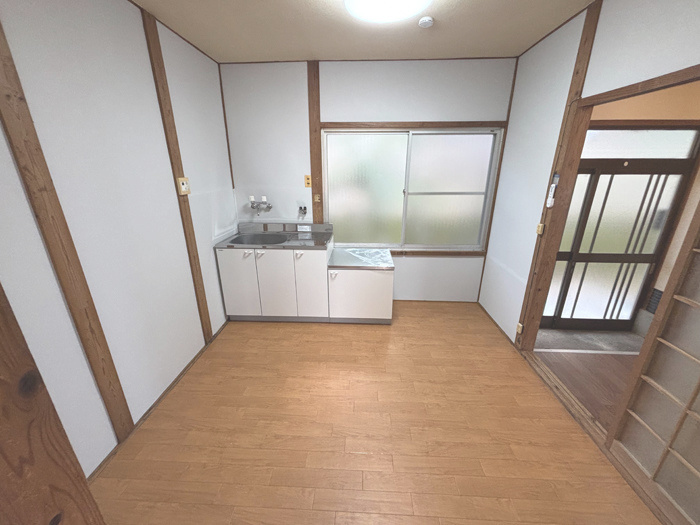 田辺市賃貸アパート　中万呂平家連棟奥側